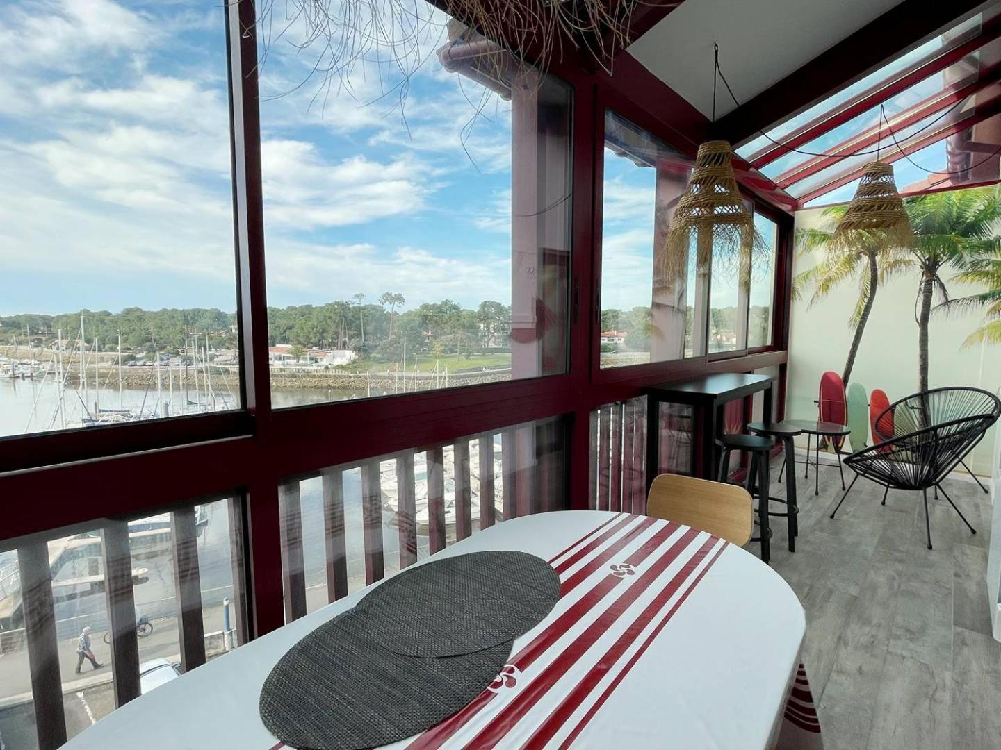 Ferienwohnung Port Sud - T3 En Duplex Avec Vue Panoramique Sur Le Port De Capbreton Exterior foto